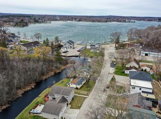 W1313 Beach Rd, East Troy, WI 53120