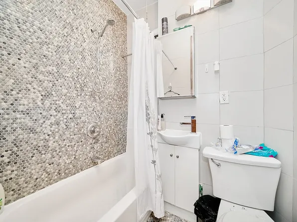 70 West 109th Street image 6 of 6