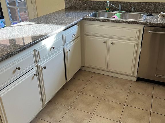 2nd image of 9200 Van Nuys Blvd Unit 9