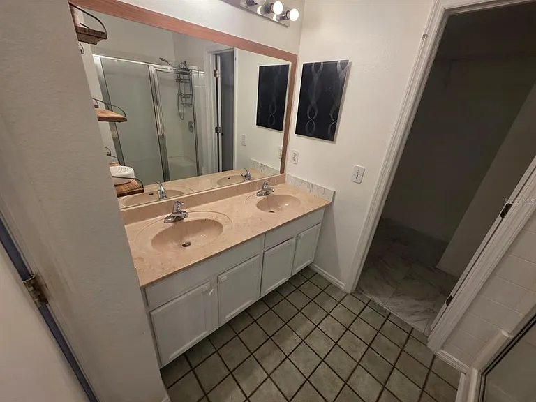 6018 Charloma Dr — Photo 11
