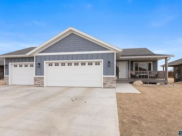6205 S Dublin Ave, Sioux Falls, SD 57106
