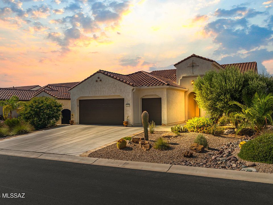 1st image of 2555 E Josephine View Dr