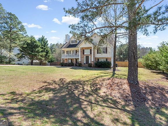 3rd image of 816 Government Farm Rd