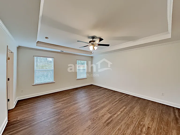 4906 Durant Ct — Photo 11