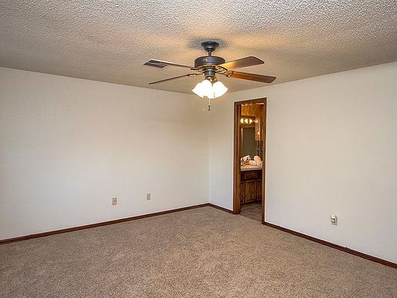 5th image of 2108 NW 118th St