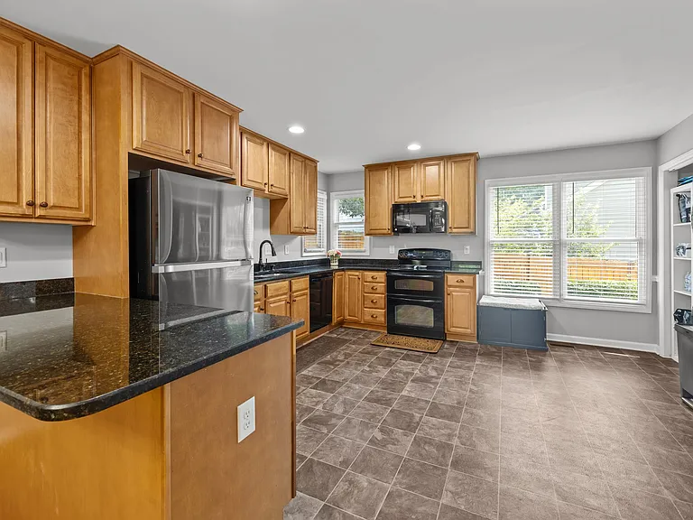 112 Autumn Ridge Dr — Photo 13