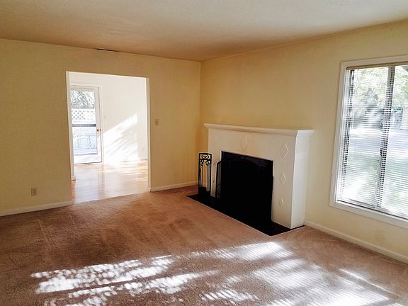 5th image of 1441 Las Salinas Way