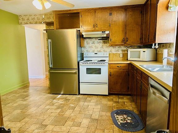 4th image of 2979 Grier St