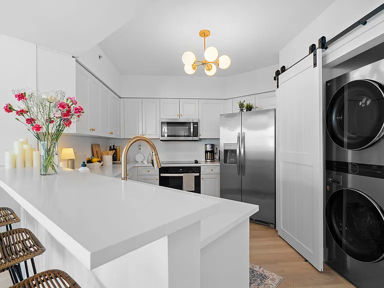 347 N New River Dr E #1203 — Photo 12