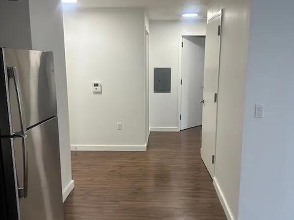 7 Dekalb image 2 of 9