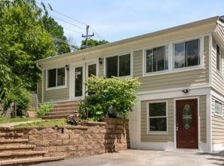 65 Hillairy Ave, Morristown, NJ 07960