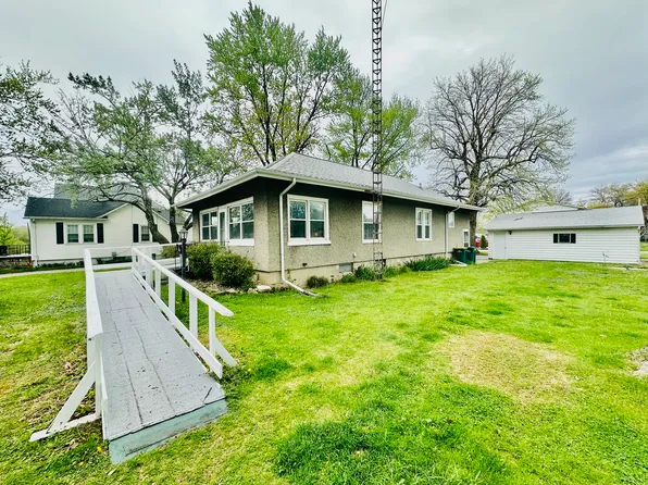 1009 S Bloomington St, Streator, IL 61364