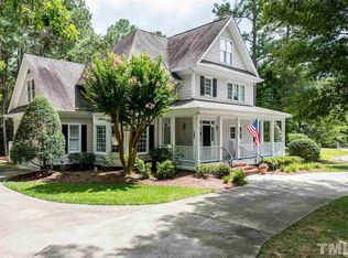 5301 Moonflower Ct, Holly Springs, NC 27540