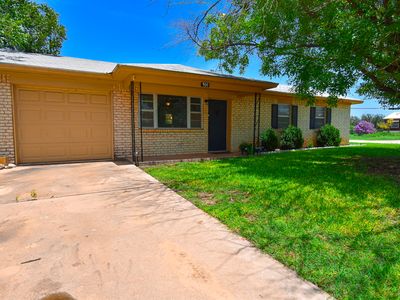 900 Sagemont Dr, Brady, TX, 76825