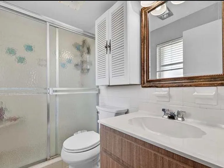 3417 SE 17th Ave — Photo 5