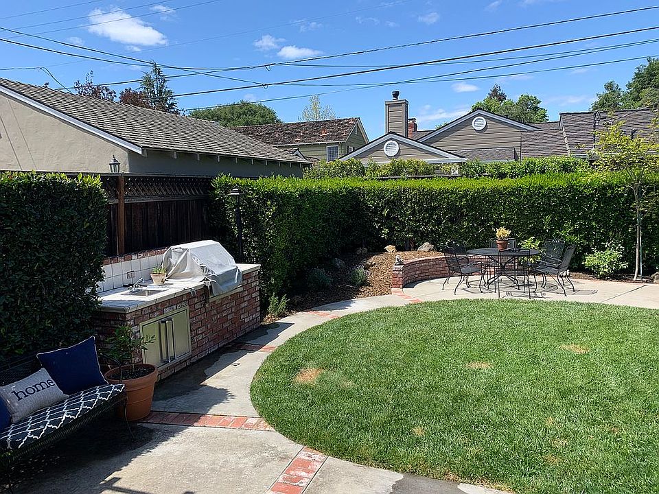 2nd image of 1731 Emory St