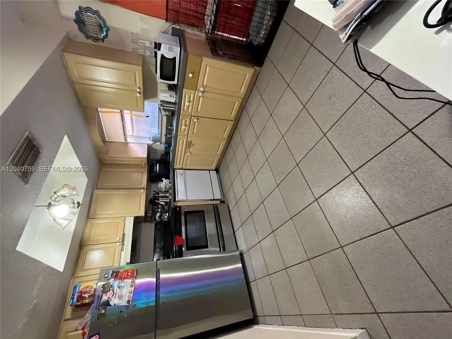 Royal Oaks Townhouse 10 C — Photo 4