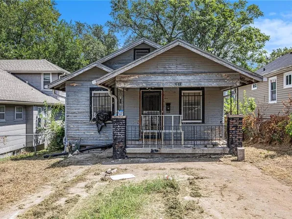 1969 N 30th St, Kansas City, KS 66104
