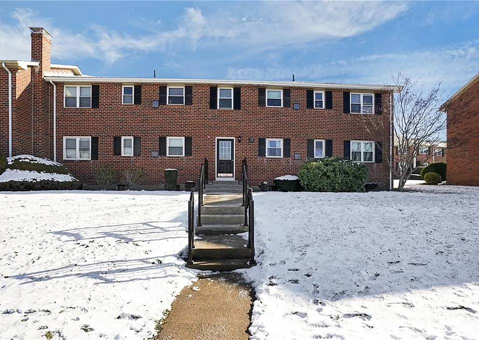 70 Carroll Ave #310