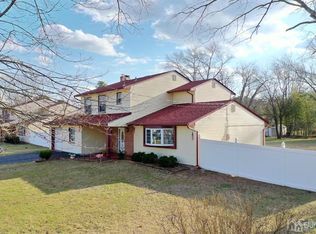 9 Prospect St, Old Bridge, NJ 08857