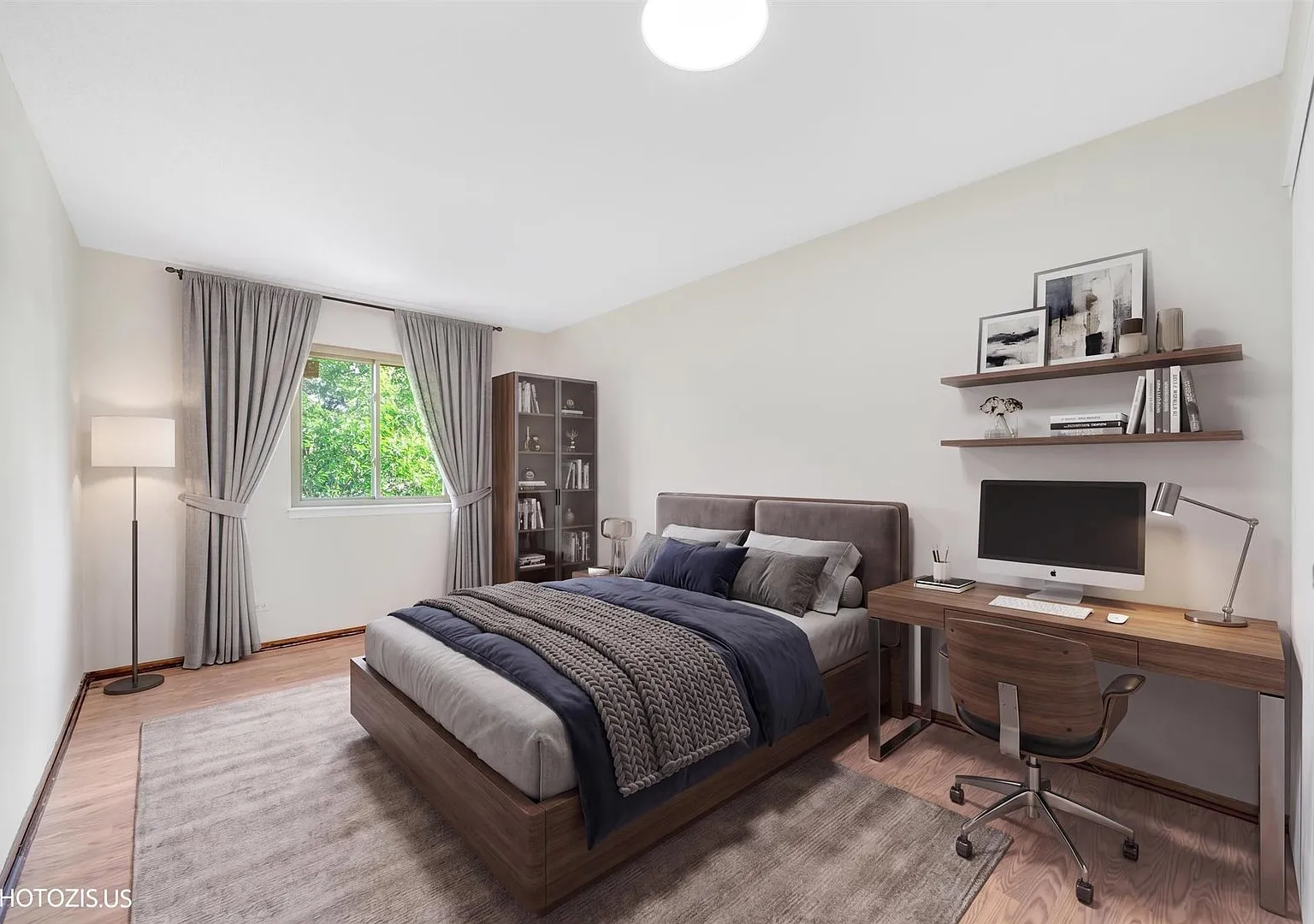 3 bed, 1.5 bath, 1342 sqft, $2,395 — Photo 4