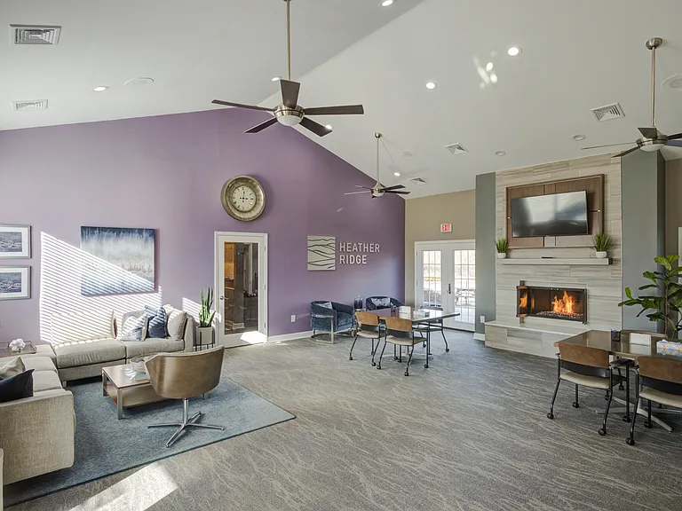 Heather Ridge Apartments — Photo 10