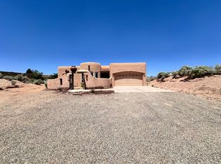 925 Chihuahua Rd NE, Rio Rancho, NM 87144