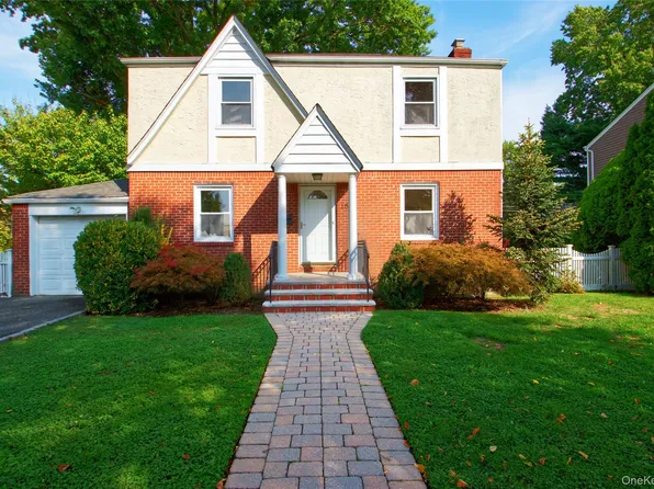 153 Meadow Street, Garden City, NY 11530