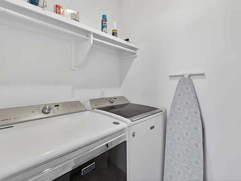 124B Fern Ave — Photo 33