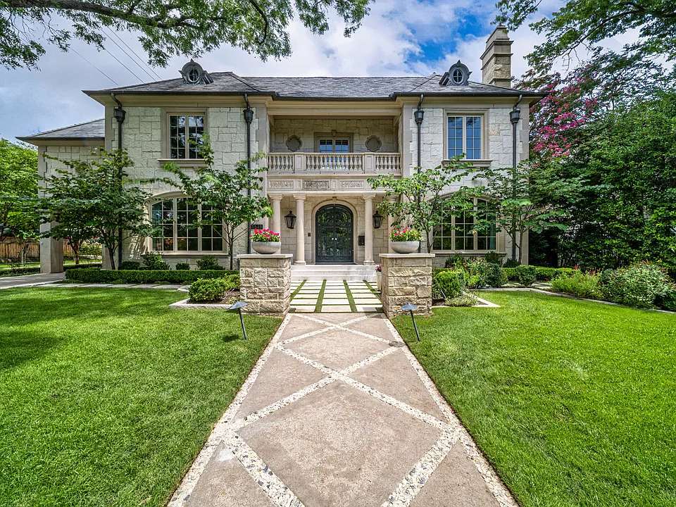 3548 Bryn Mawr Dr