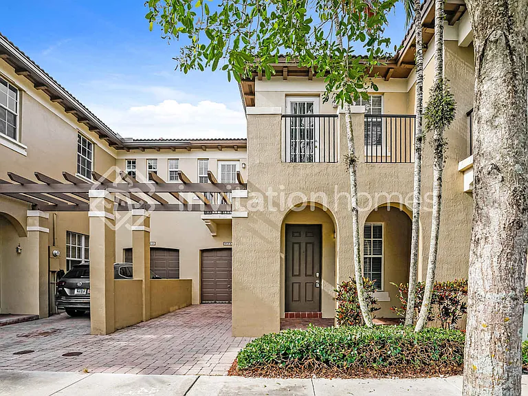 8668 Blaze Ct — Photo 1
