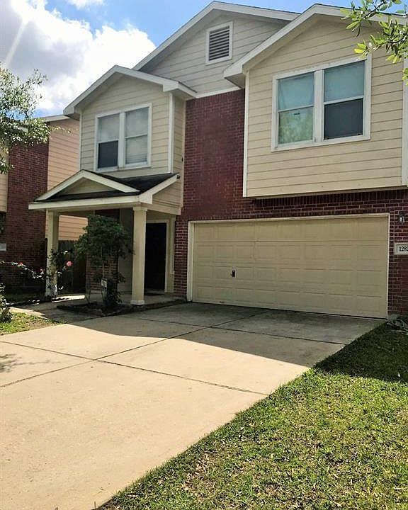1st image of 12826 Windy Summer Ln