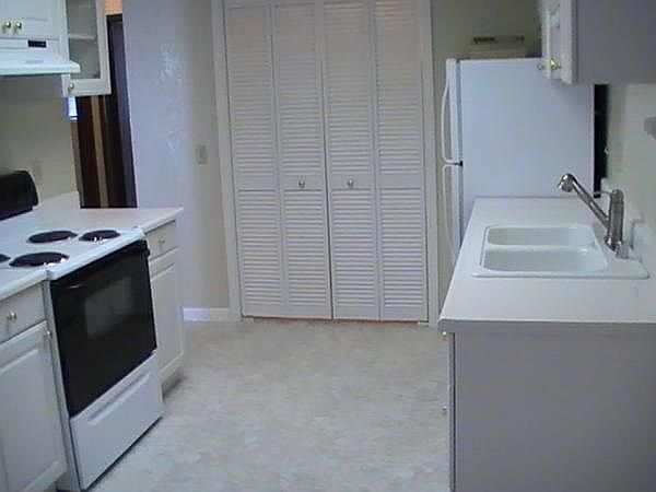 2nd image of 2210 NE 197th Pl