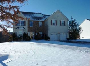 60 Shippen Rdg, Oxford, NJ 07863