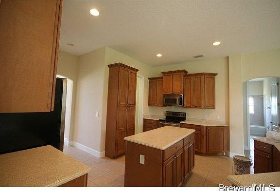 4th image of 5871 Rusack Dr #0