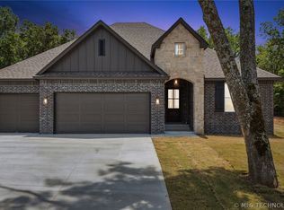 21840 E Morgan Rd, Claremore, OK 74017