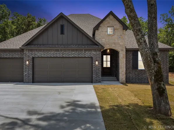 21840 E Morgan Rd, Claremore, OK 74017