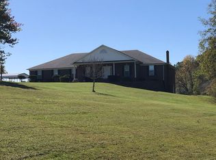 83 Garner Rd, Leoma, TN 38468