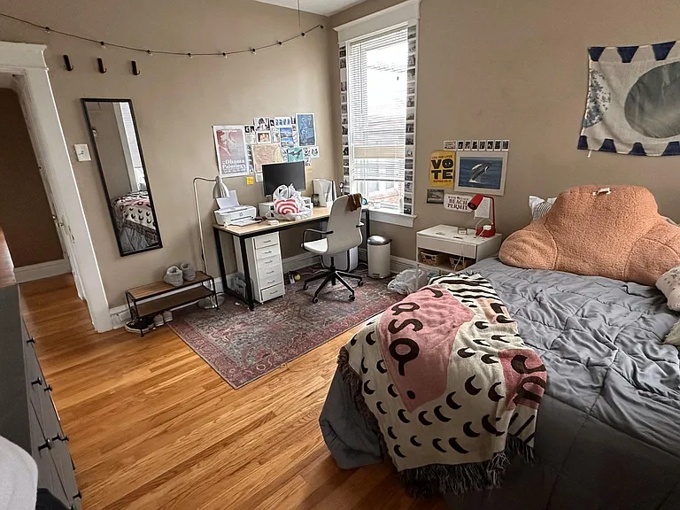 7120 Forsyth Blvd #2F — Photo 3