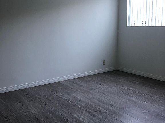 4th image of 2826 Guirado St APT 2