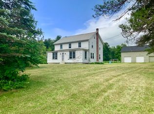 20 Meadowview Ln, Richmond, MA 01254