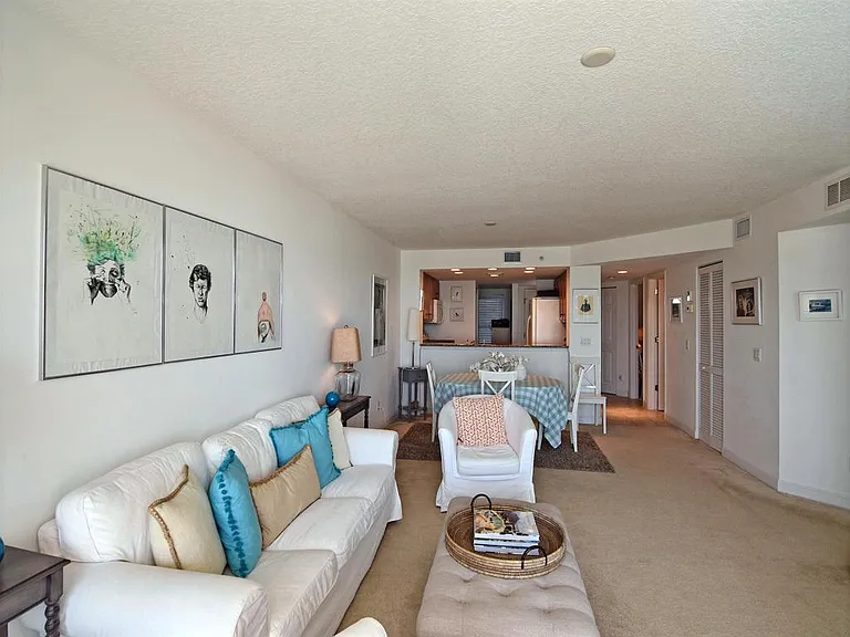 2700 Ocean Dr #403 — Photo 11