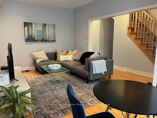 29 N Maple St — Photo 6
