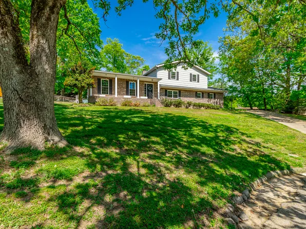 901 Bobwhite Ln, Chattanooga, TN 37421