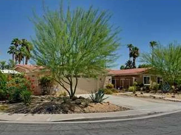 3140 S Cambridge Ct, Palm Springs, CA 92264