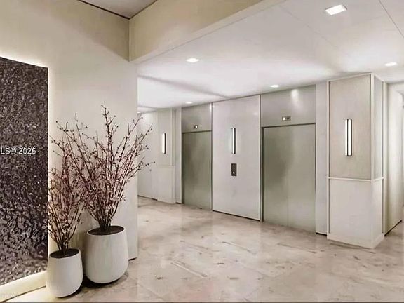 3rd image of 19380 Collins Ave APT 418