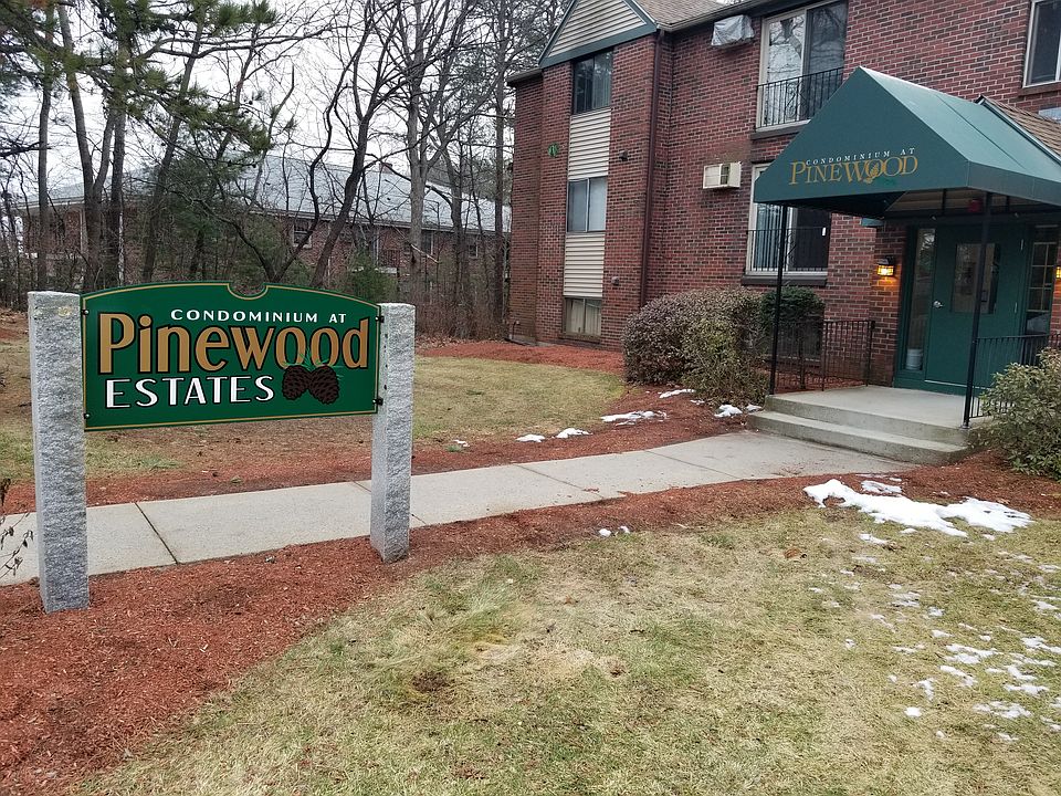 2nd image of 34 English Village Rd #202