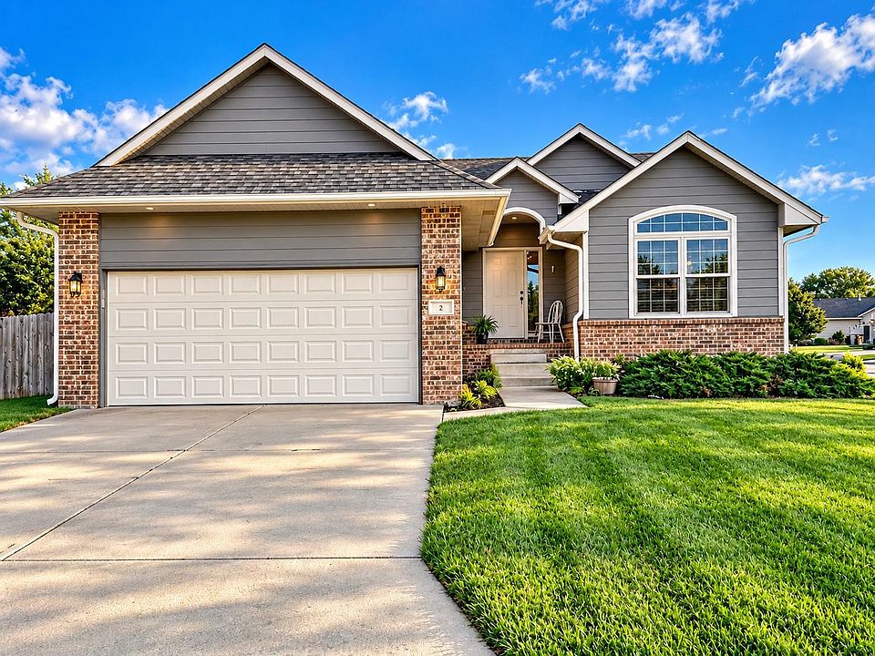 1st image of 2 Ember Way Cir