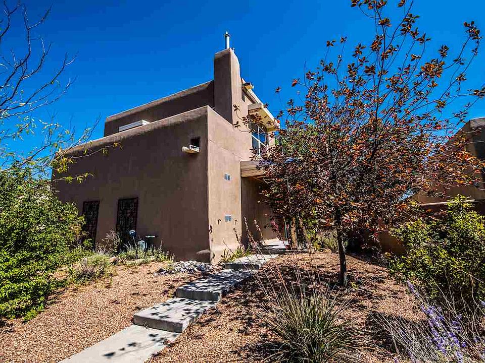 1st image of 4309 Camino Lila