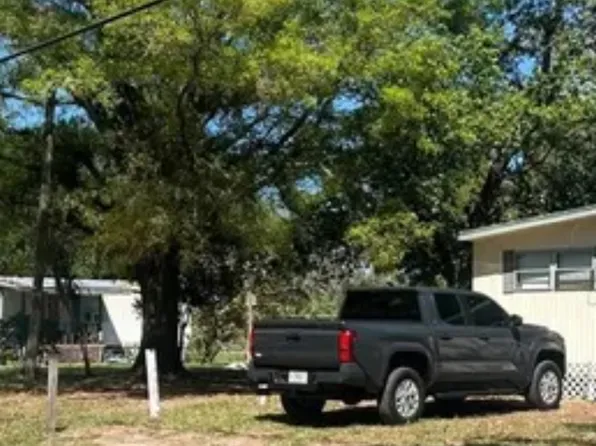 14702 N 17th St #1, Lutz, FL 33549